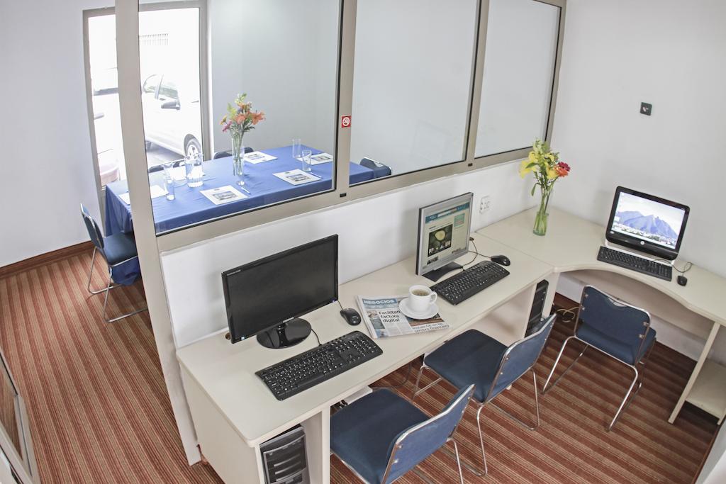 Wyndham Garden Monterrey Valle Real Afaceri foto