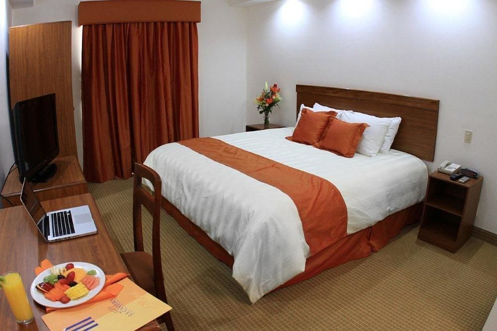 Wyndham Garden Monterrey Valle Real Exterior foto